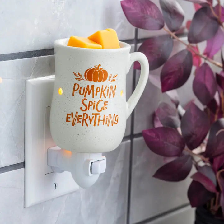Pumpkin spice pluggable warmer